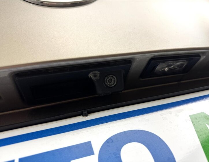 Volkswagen Touran MPV 2,0 l 110 kw