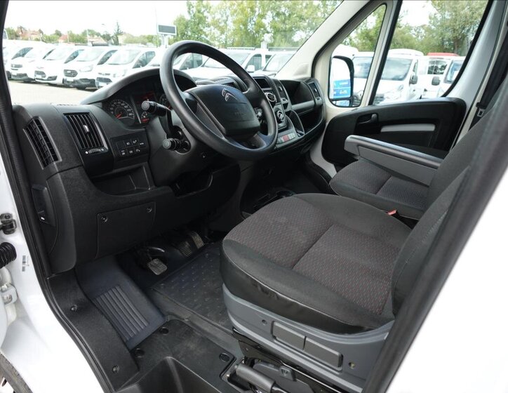 Citroën Jumper Valník 2,2 l 121 kw