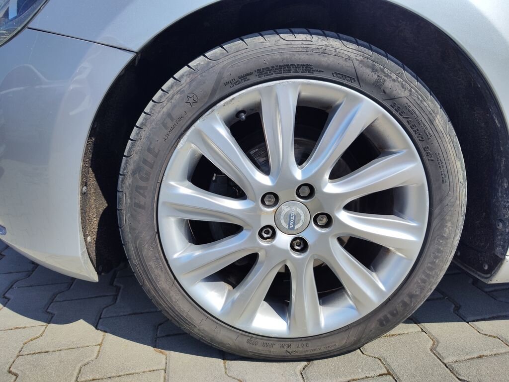 Volvo V40 Hatchback 1,6 l 84 kw