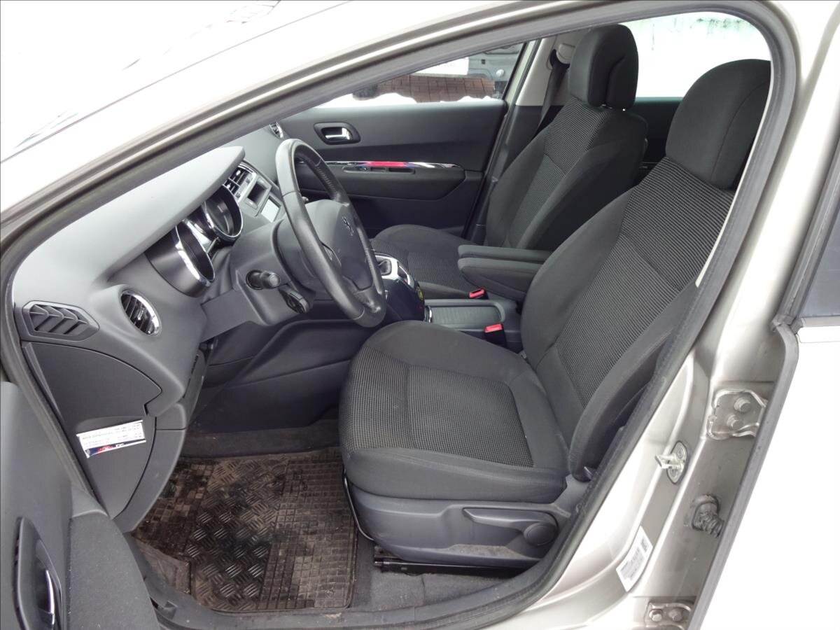 Peugeot 5008 MPV 1,6 l 115 kw