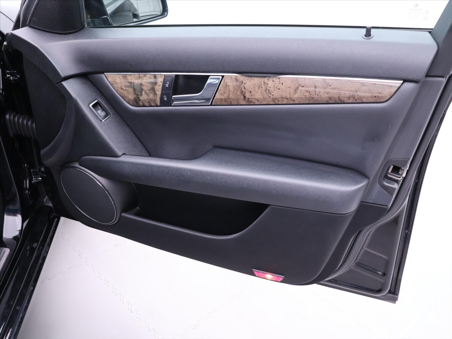 Mercedes-Benz Třídy C Kombi 1,8 l 115 kw