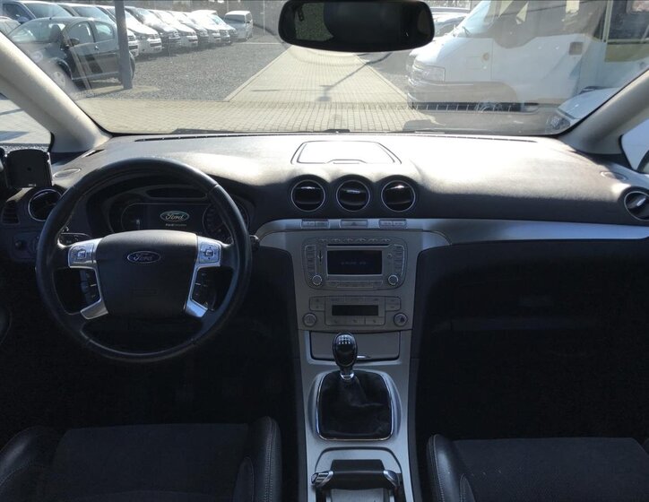 Ford S-MAX Kombi 2,2 l 129 kw