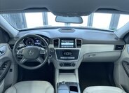 Mercedes-Benz Třídy M SUV 3,0 l 190 kw