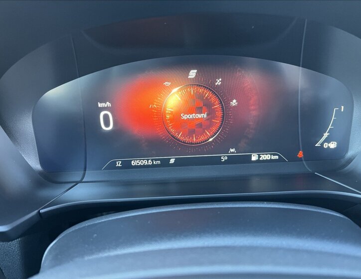 Ford Kuga Kombi 1,5 l 111 kw