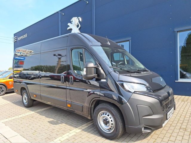 Peugeot Boxer Skříň 2,2 l 132 kw