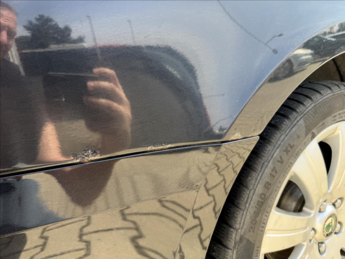 Škoda Superb Kombi 2,0 l 103 kw