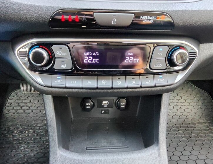 Hyundai i30 Hatchback 998,0 88 kw