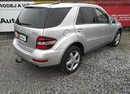 Mercedes-Benz Třídy M 3