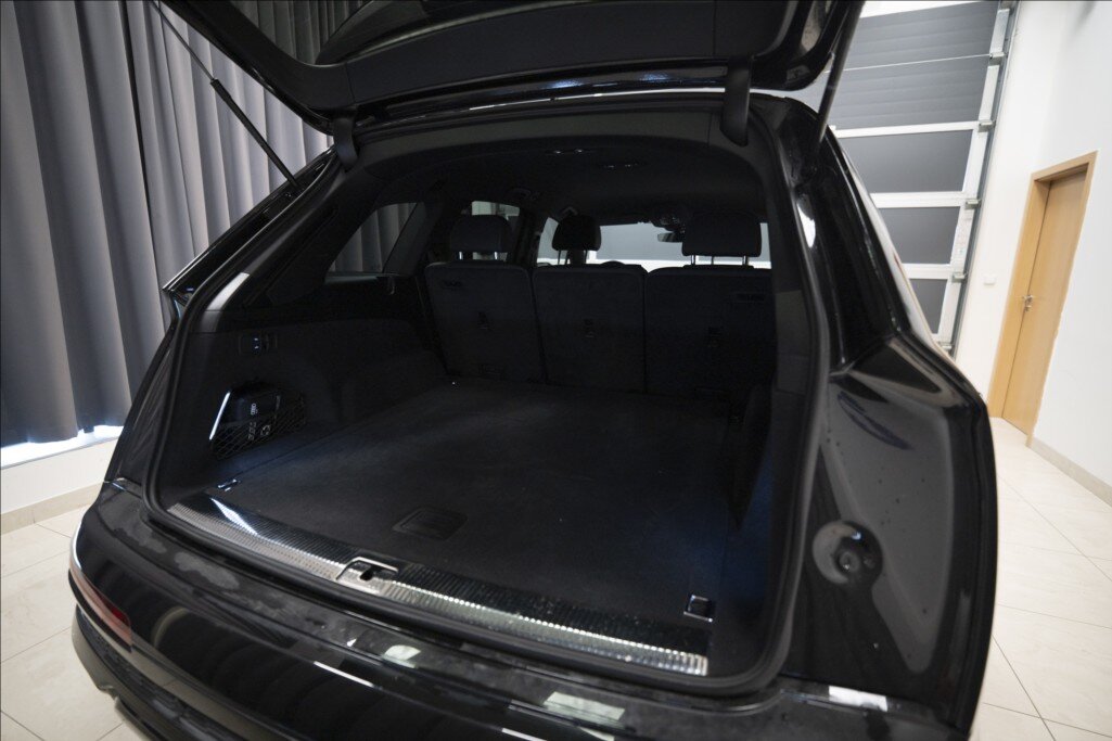 Audi Q7 SUV / Terénní 3,0 l 210 kw