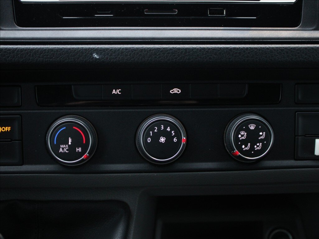 Volkswagen Crafter Skříň 2,0 l 103 kw