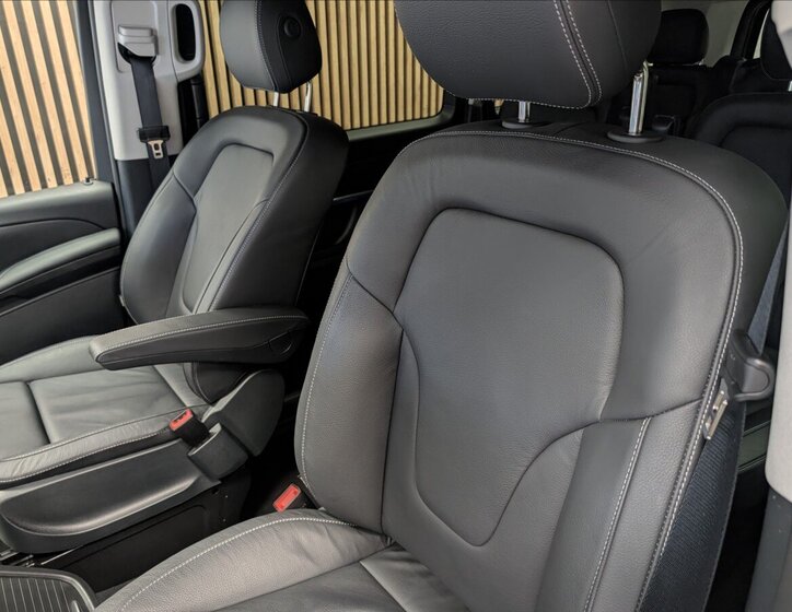 Mercedes-Benz Třídy V VAN / Minibus 2,0 l 174 kw