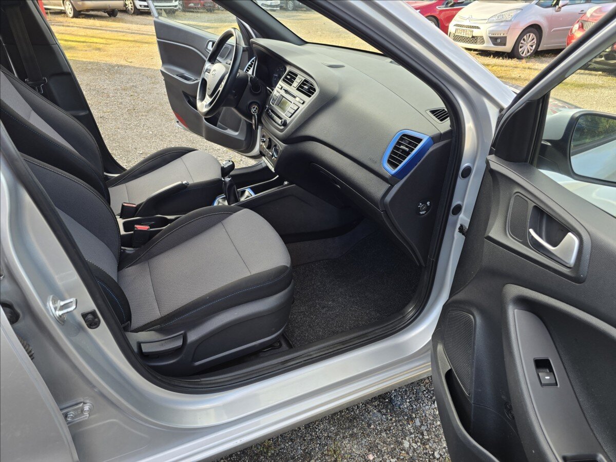 Hyundai i20 Hatchback 1,2 l 61 kw