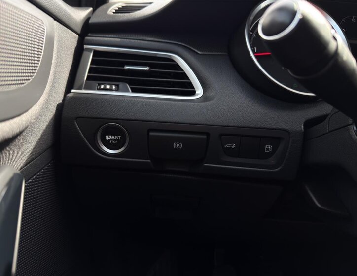 Peugeot 508 Sedan / Limuzína 2,0 l 120 kw