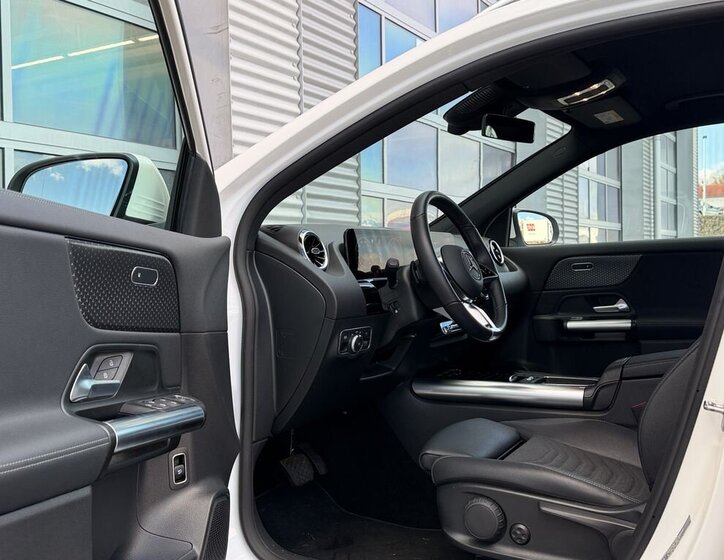 Mercedes-Benz GLA SUV / Terénní 2,0 l 85 kw