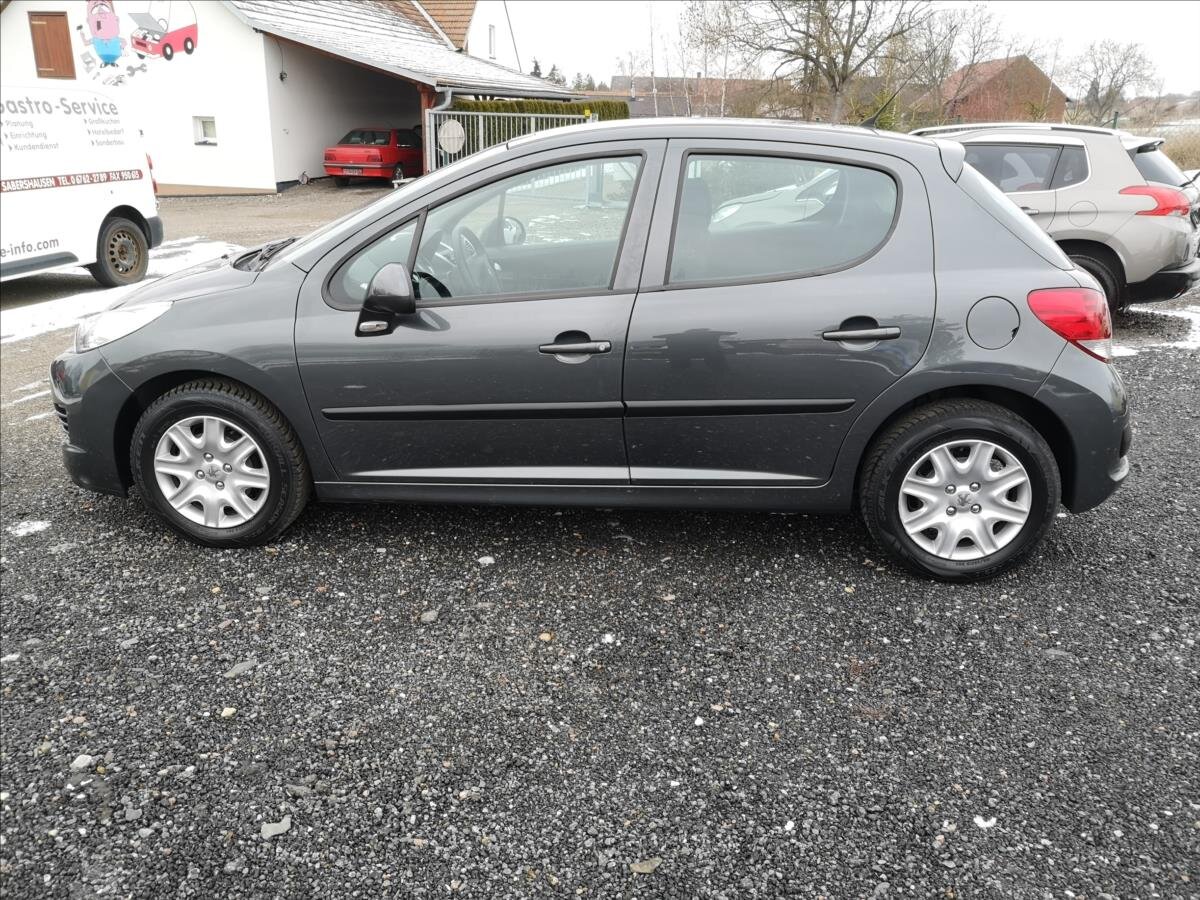 Peugeot 207 Hatchback 1,4 l 54 kw