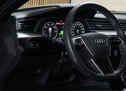 Audi e-tron SUV 0,0 300 kw