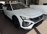 Peugeot 408 5