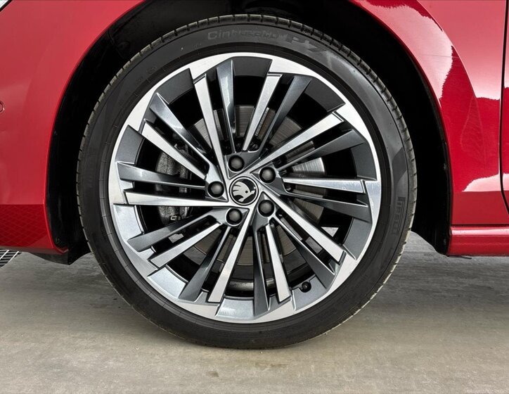 Škoda Superb Kombi 2,0 l 142 kw