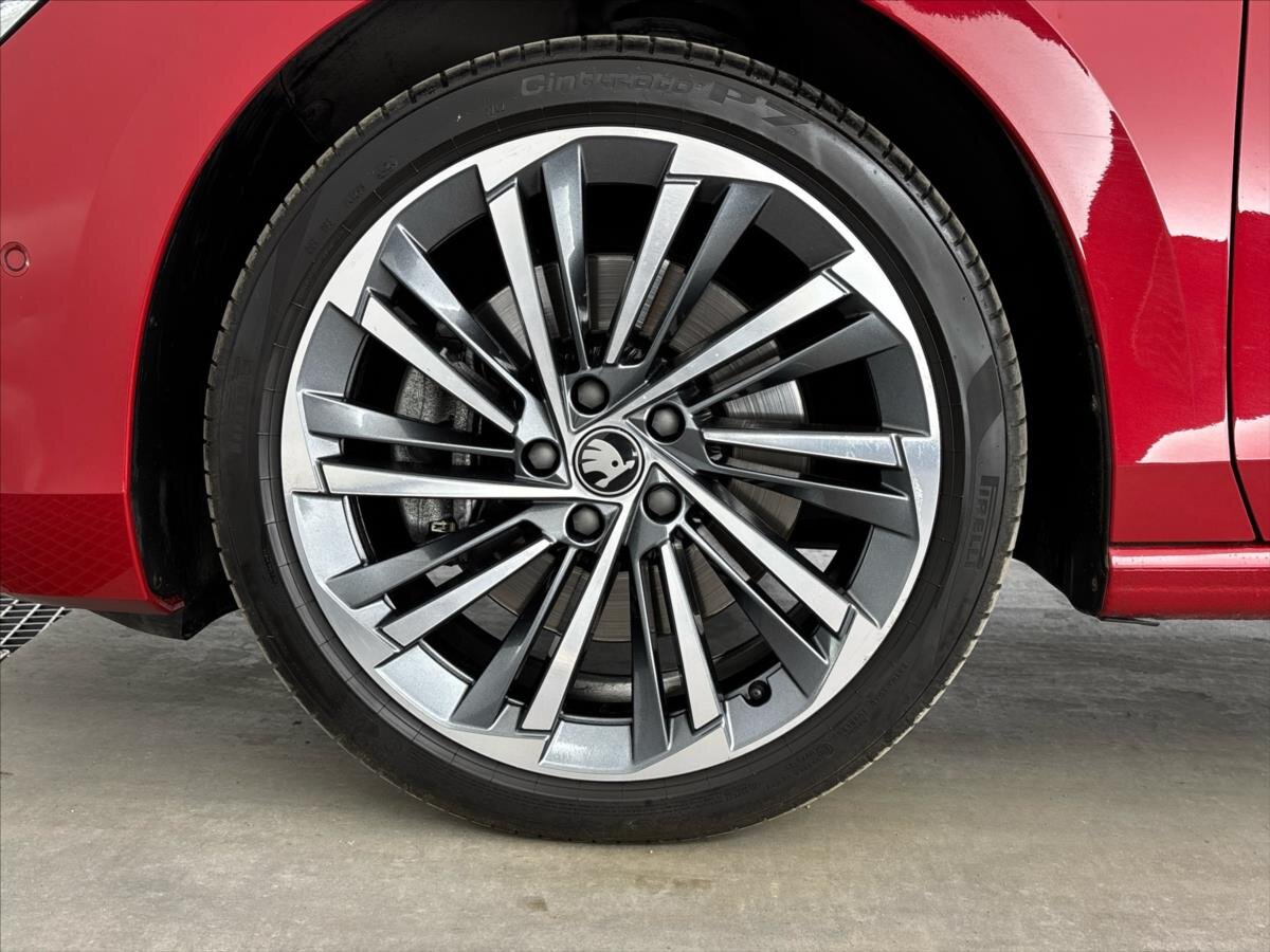 Škoda Superb Kombi 2,0 l 142 kw