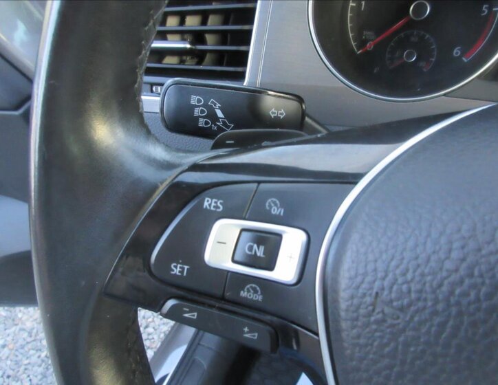 Volkswagen Golf Sportsvan Hatchback 1,6 l 81 kw