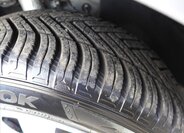 Volkswagen Touran Kombi 1,6 l 77 kw