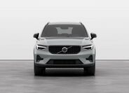 Volvo XC40 3
