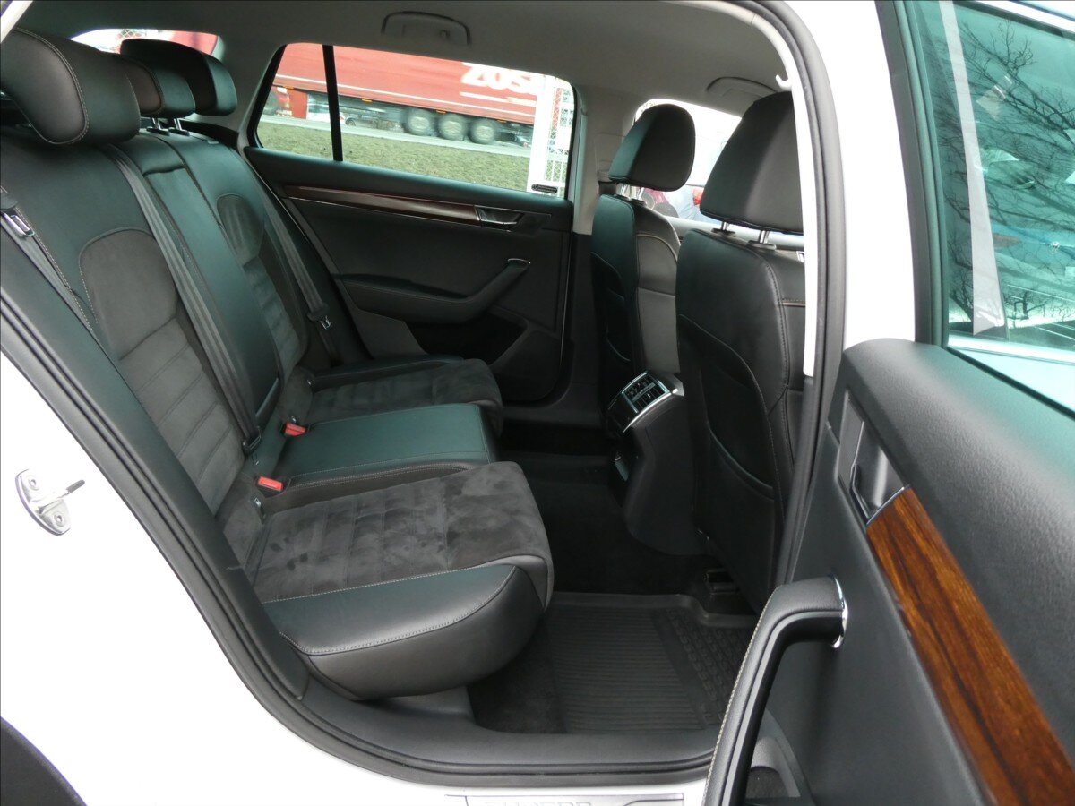 Škoda Superb Kombi 2,0 l 147 kw