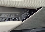 Land Rover Range Rover Velar SUV 3,0 l 221 kw