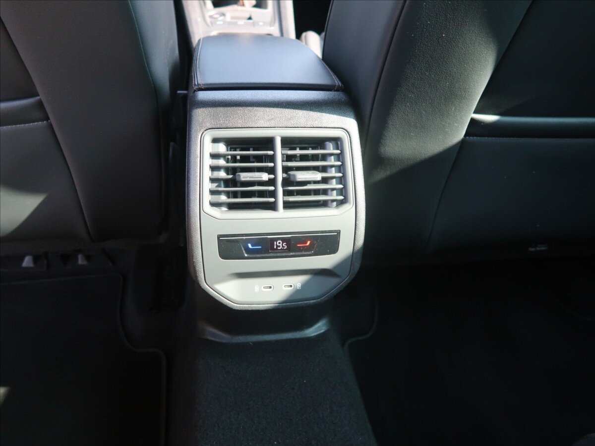 Cupra Formentor SUV / Terénní 1,5 l 110 kw