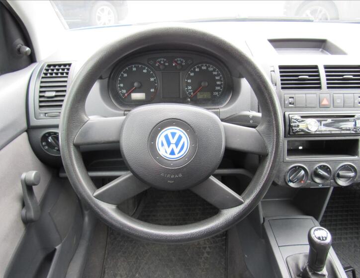 Volkswagen Polo 12