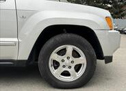 Jeep Grand Cherokee 16