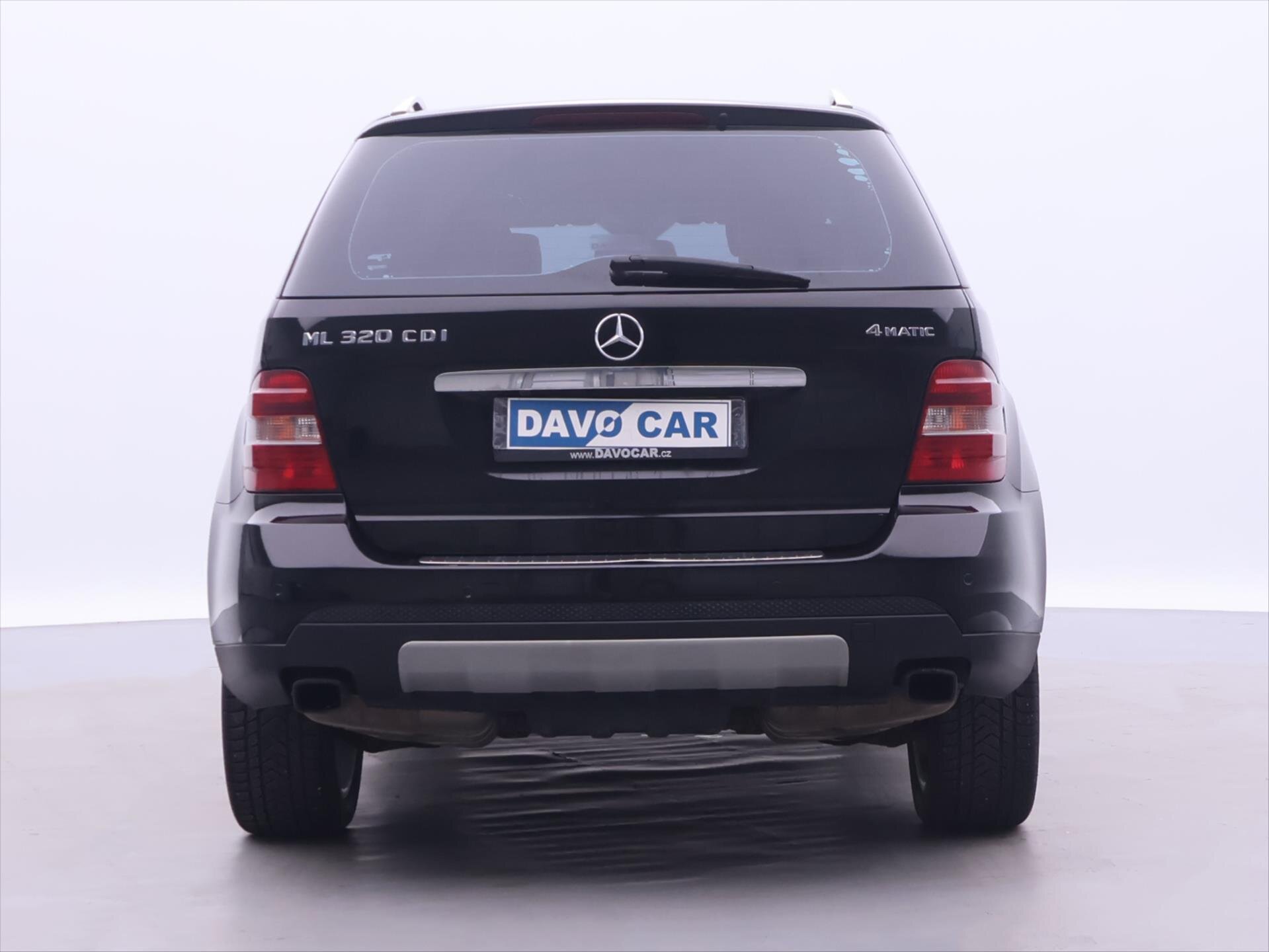 Mercedes-Benz Třídy M SUV / Terénní 3,2 l 165 kw