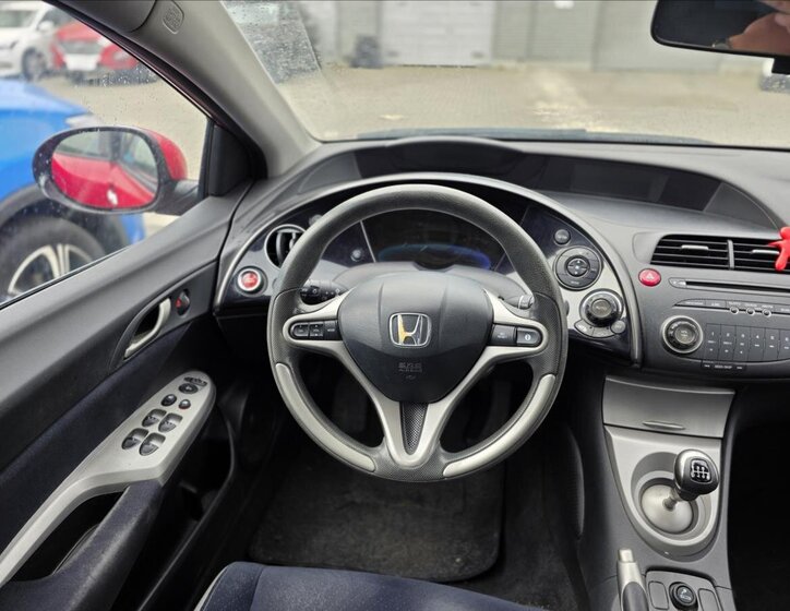 Honda Civic Hatchback 1,3 l 61 kw