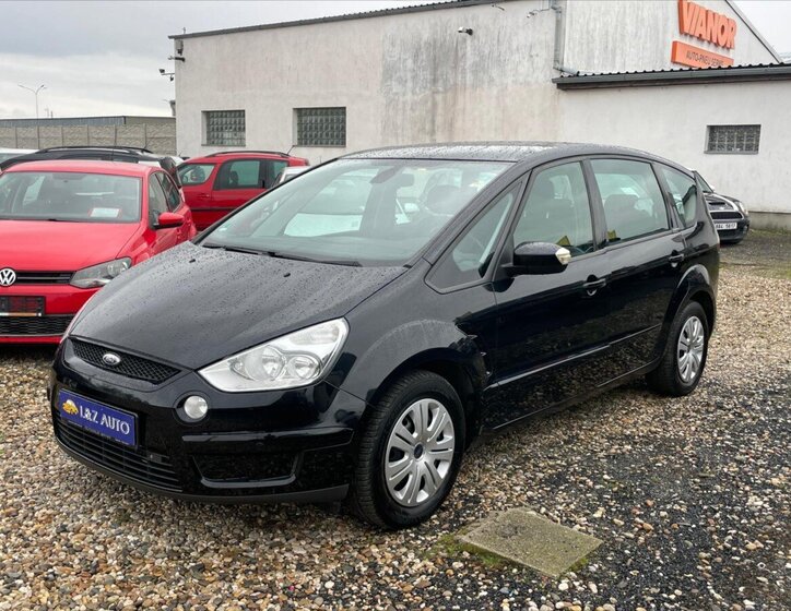Ford S-MAX 1
