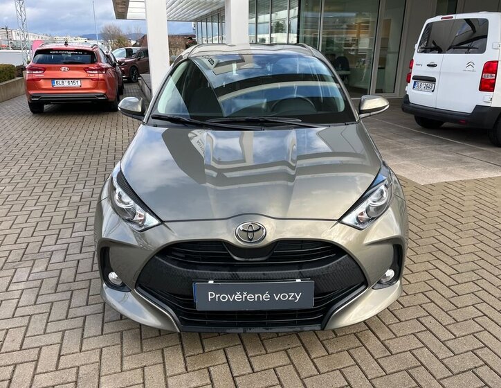 Toyota Yaris Hatchback 1,5 l 68 kw