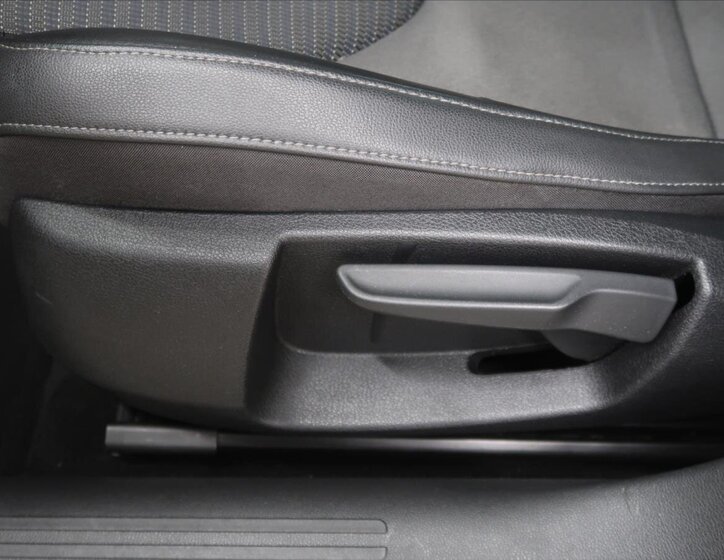 Seat Leon Hatchback 1,4 l 92 kw