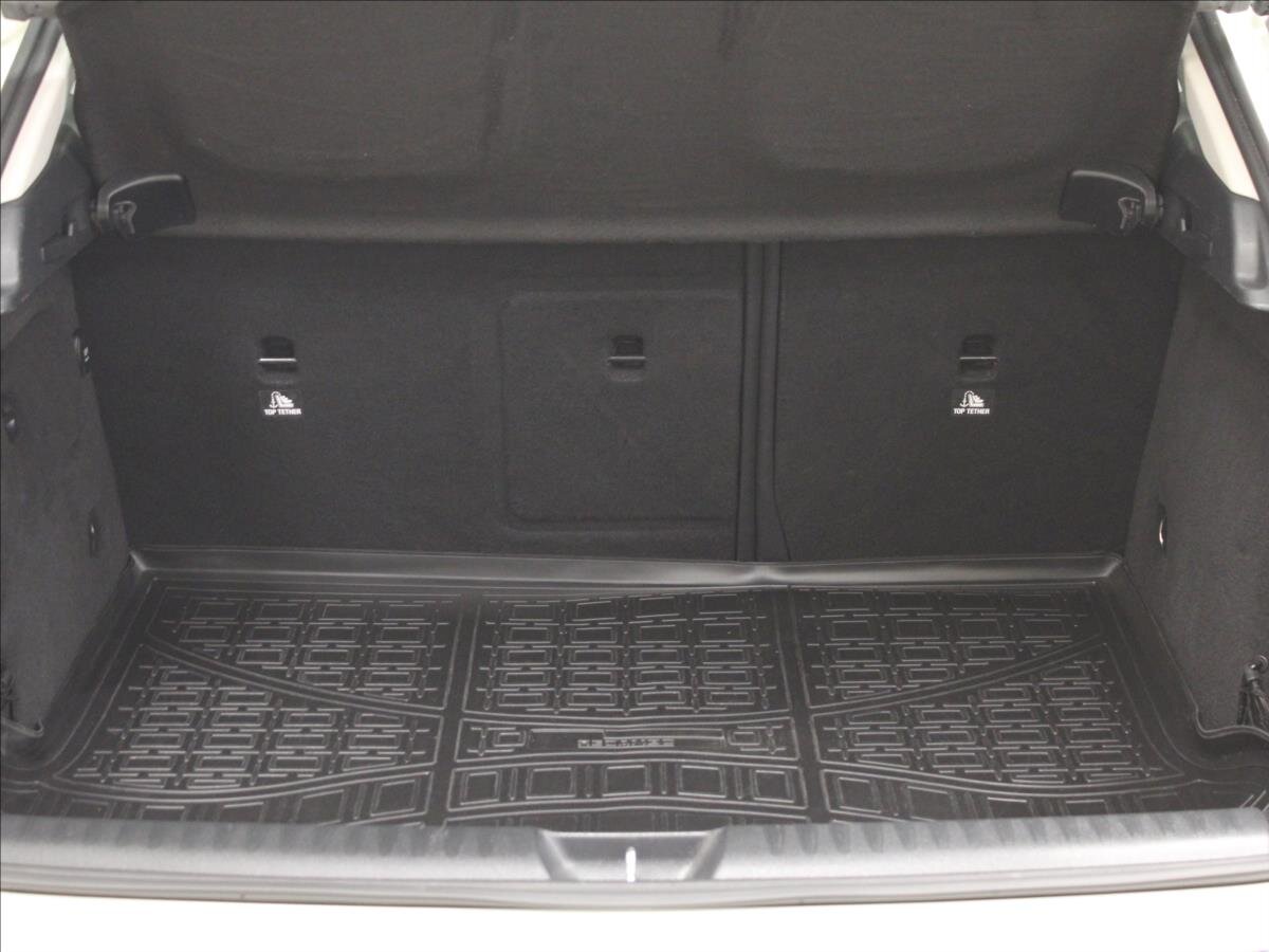 Mercedes-Benz GLA Kombi 1,6 l 90 kw