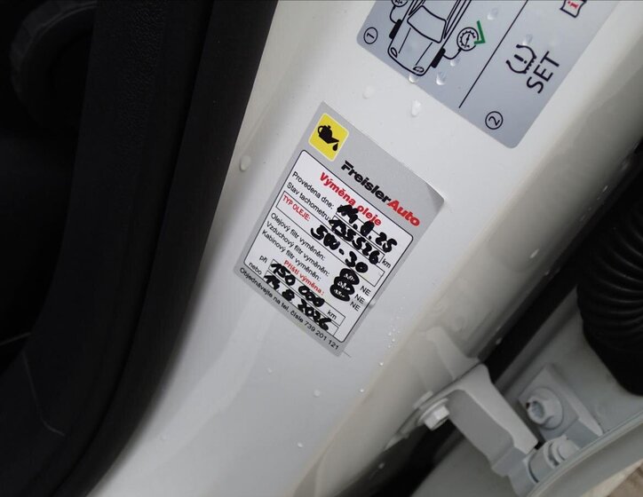 Volkswagen Tiguan SUV / Terénní 2,0 l 110 kw