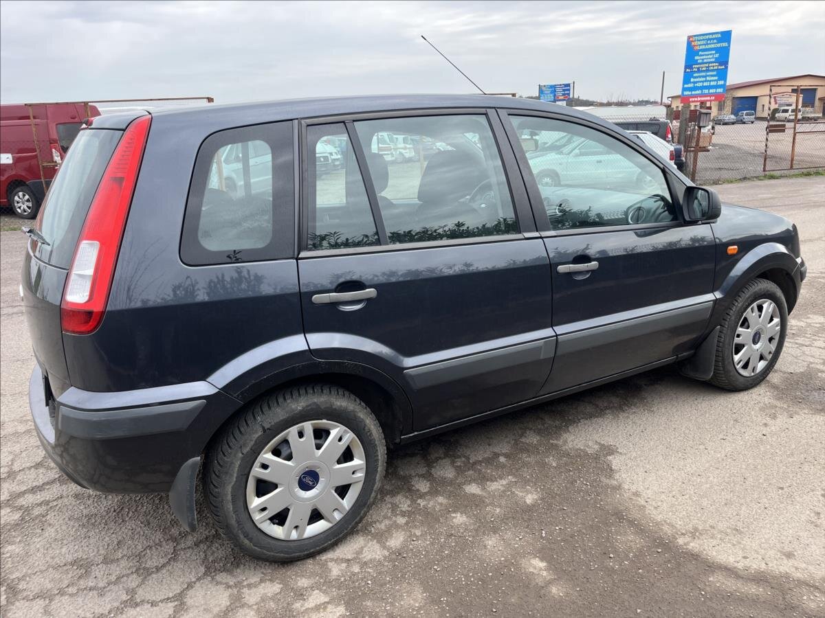 Ford Fusion Kombi 1,4 l 59 kw