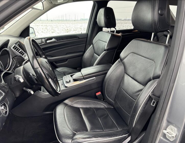 Mercedes-Benz Třídy M SUV / Terénní 3,0 l 190 kw