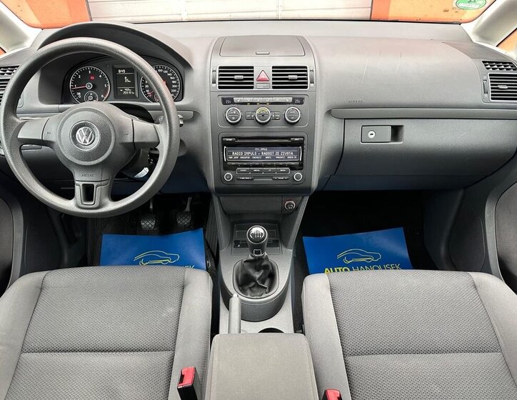 Volkswagen Touran MPV 1,6 l 77 kw