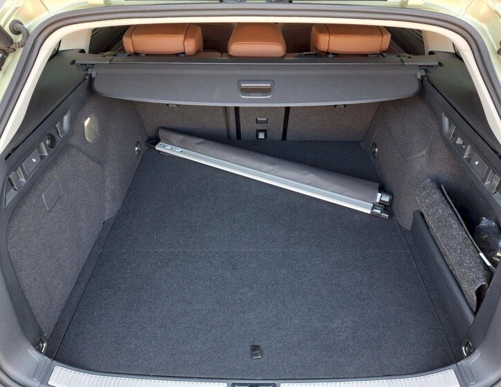 Škoda Superb Kombi 1,5 l 150 kw