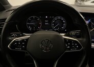 Volkswagen Touareg 15