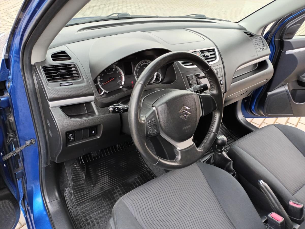 Suzuki Swift Hatchback 1,2 l 69 kw