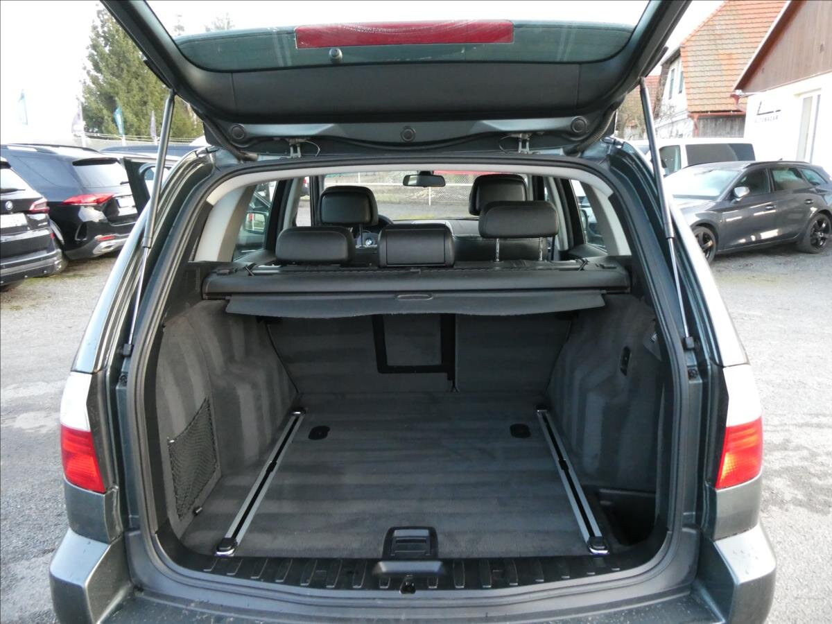 BMW X3 SUV / Terénní 2,0 l 130 kw