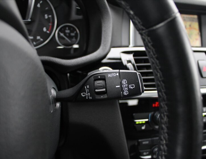 BMW X3 SUV 2,0 l 140 kw