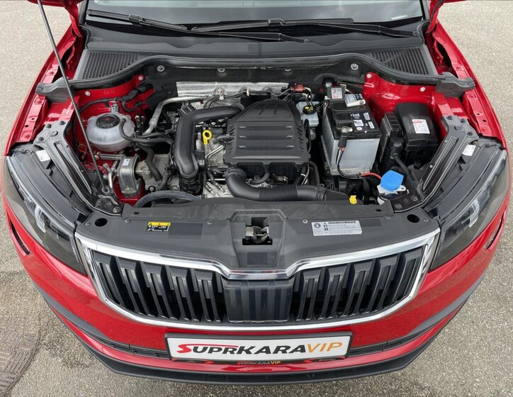 Škoda Karoq SUV 999,0 85 kw