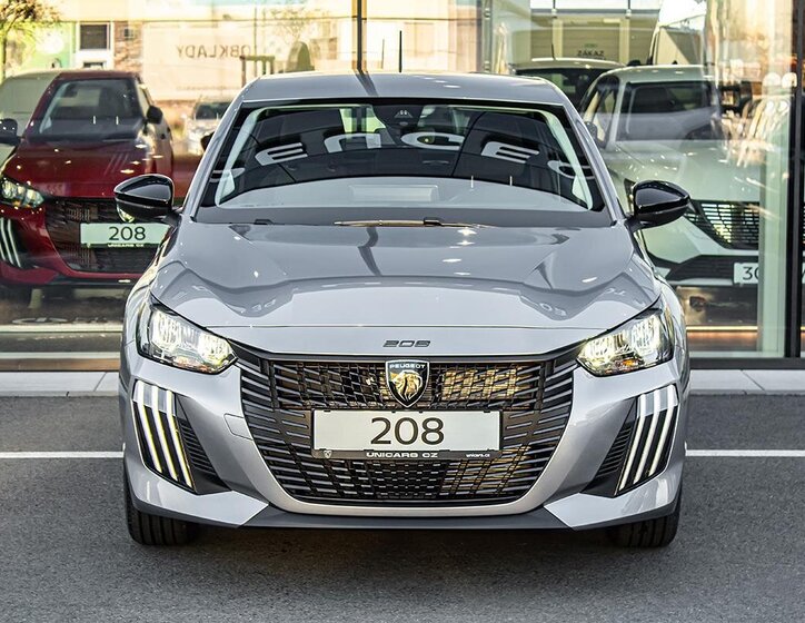 Peugeot 208 Hatchback 1,2 l 81 kw