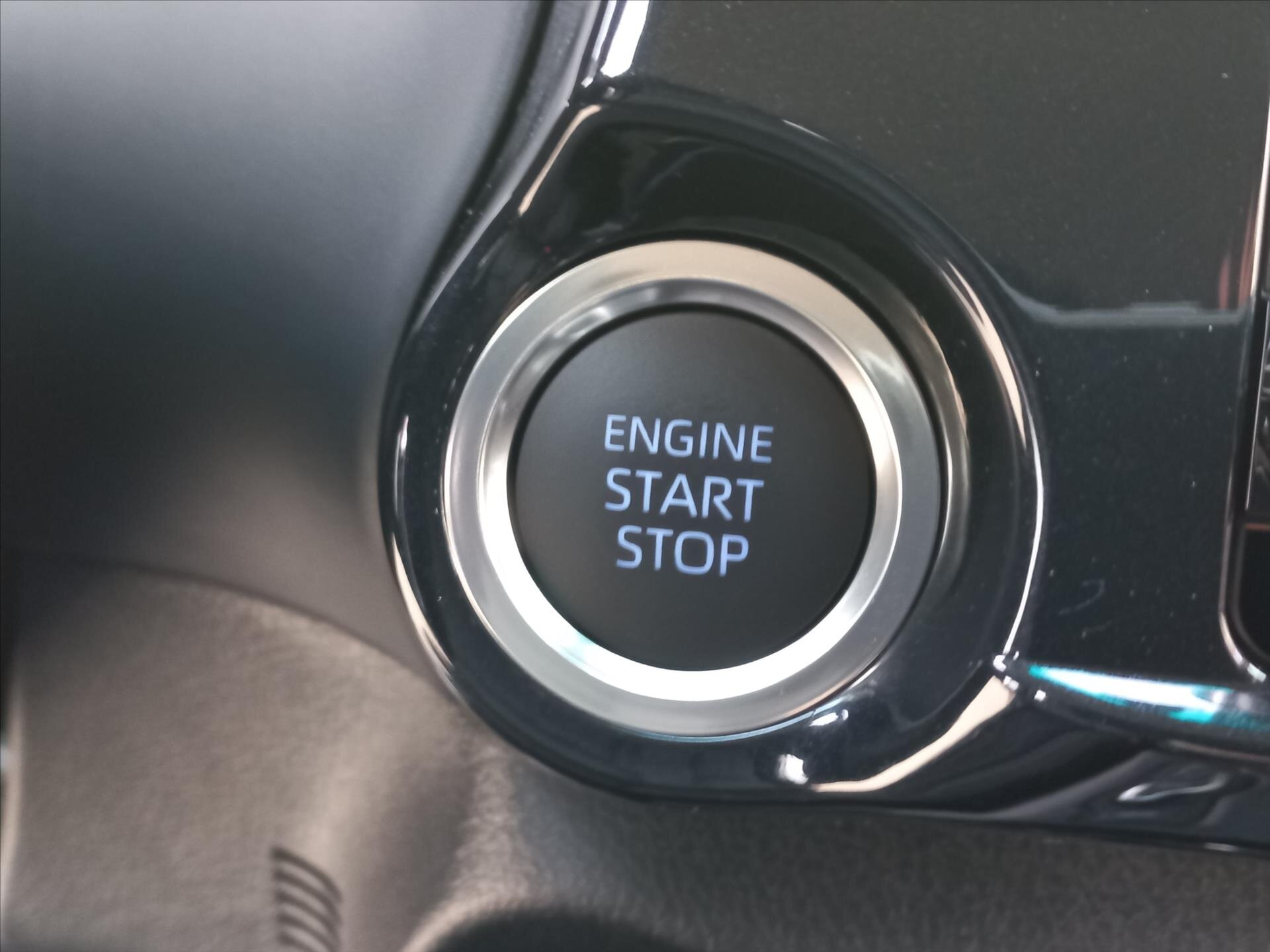 Toyota Hilux Pick-up 2,8 l 150 kw