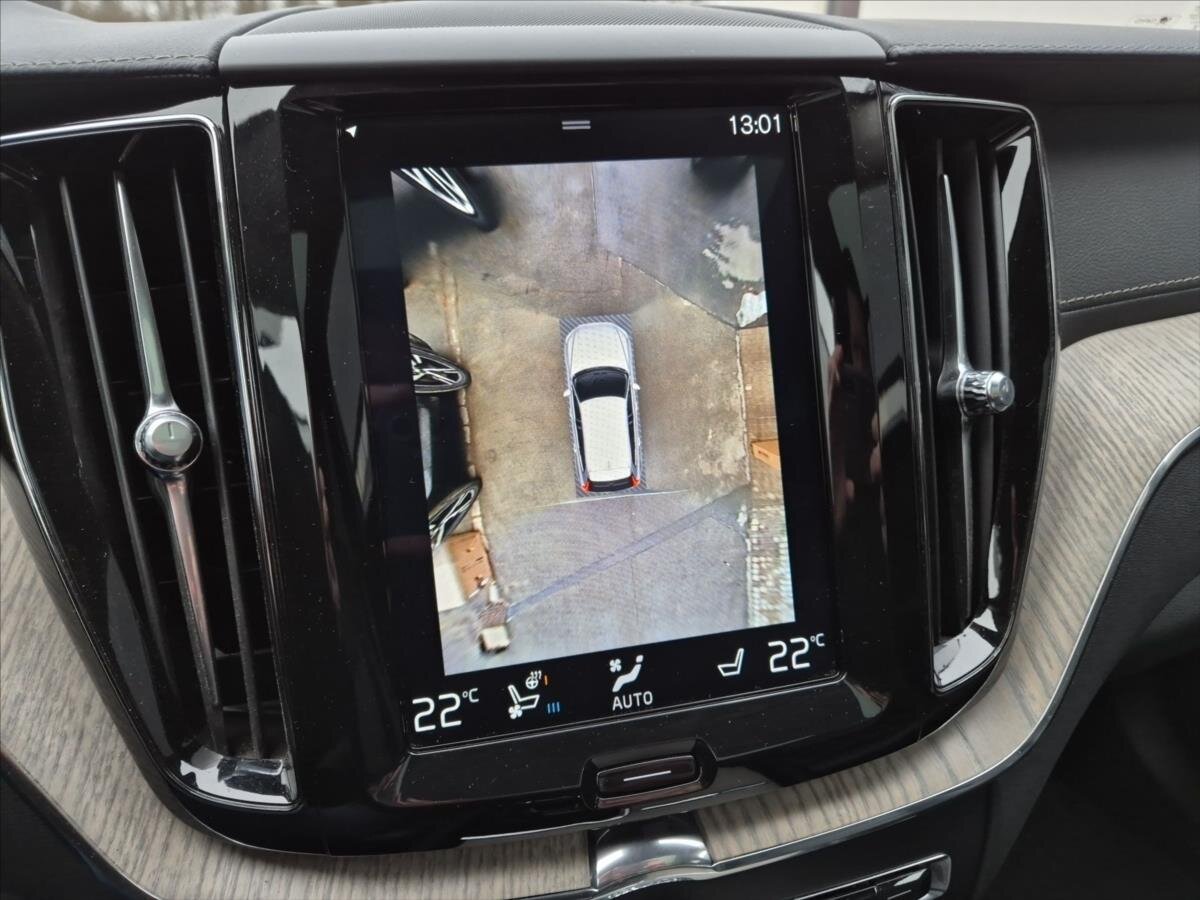 Volvo XC60 SUV 2,0 l 177 kw